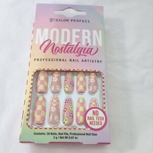 Salon Perfect Modern Nostalgia Pink Checkered Smiley Face Nails, Long Coffin